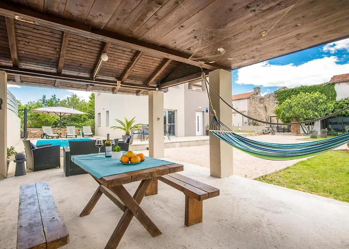 2 Bedroom Cozy In Vakantiehuis